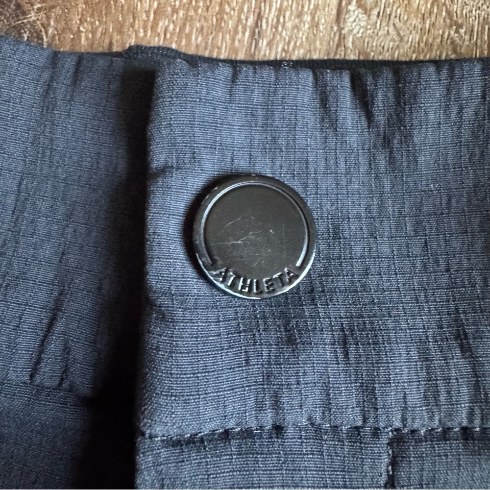 Athleta Trekkie Short 4” - Picture 2 of 5